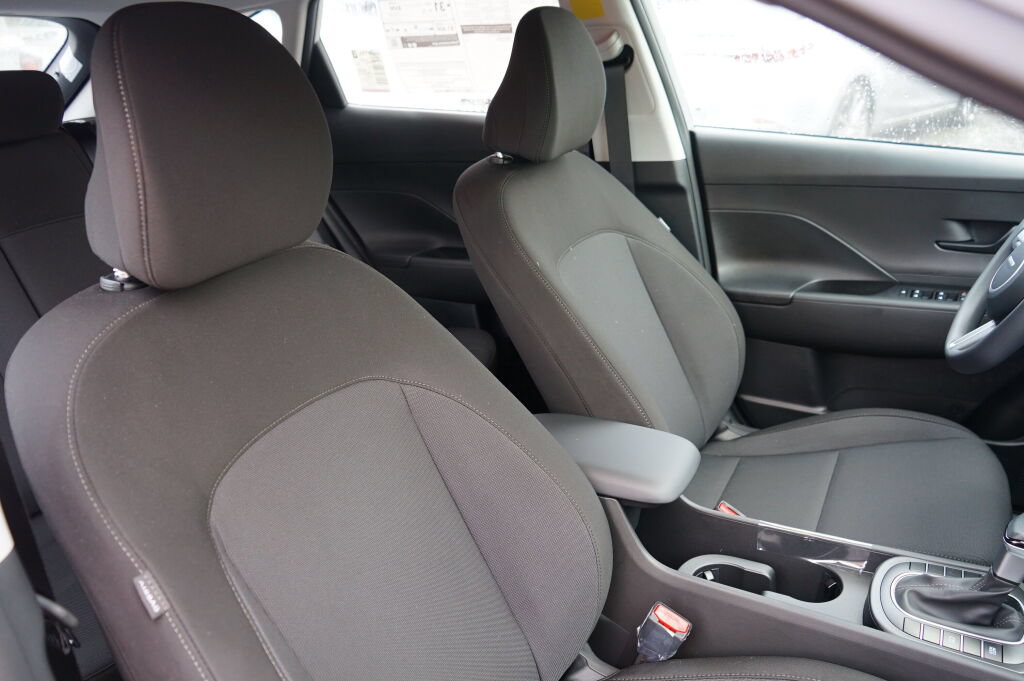 Used 2026 Hyundai Kona SE FWD image 20