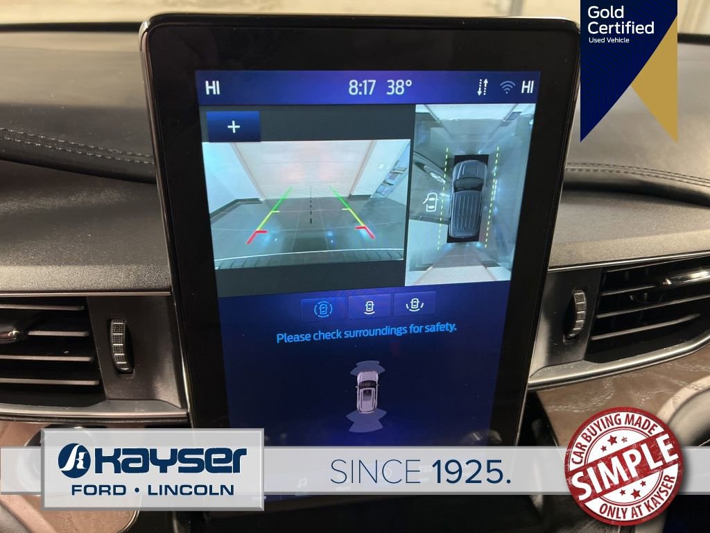 Certified 2022 Ford Explorer Platinum w/ Equipment Group 601A image 13