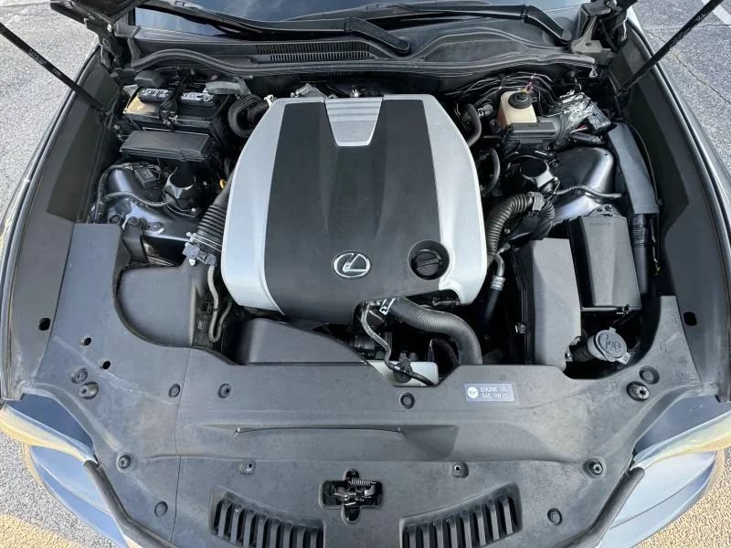 Used 2016 Lexus RC 350 RWD image 13