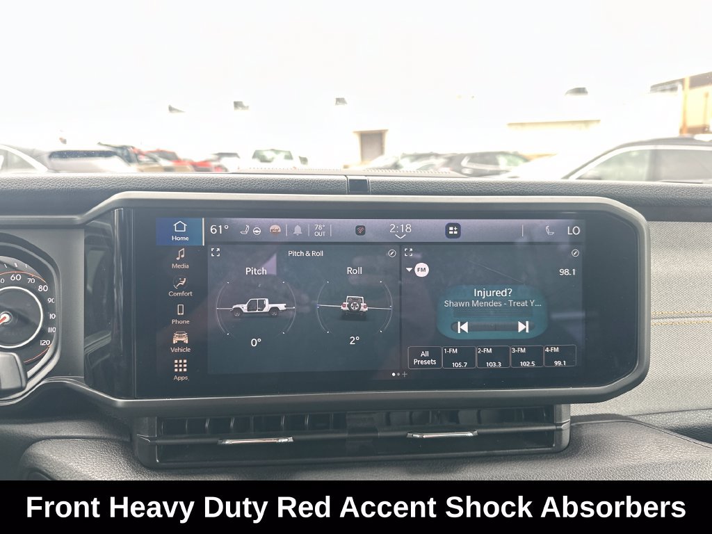 Used 2025 Jeep Gladiator Sport AWD/4WD image 17