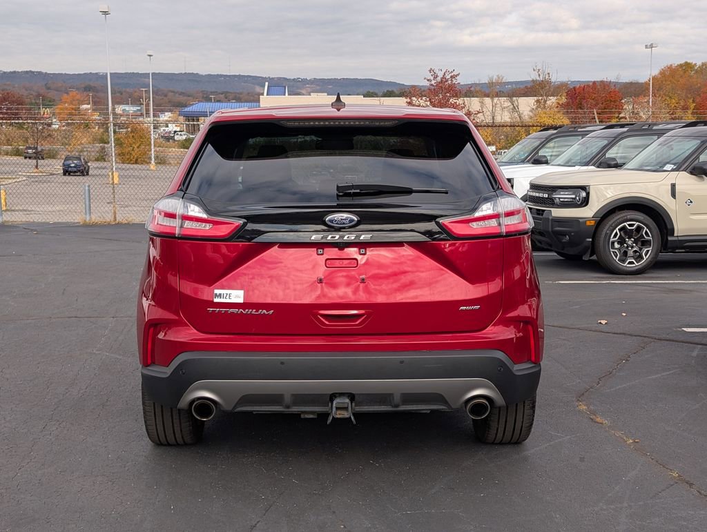 Used 2022 Ford Edge Titanium w/ Class II Trailer Tow Package image 8