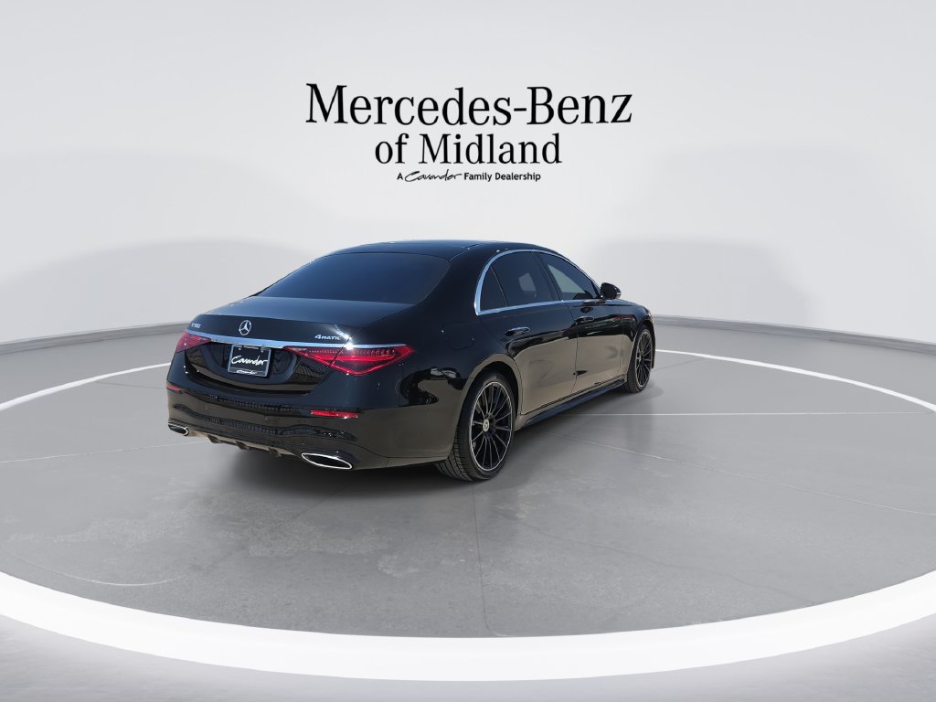Certified 2022 Mercedes-Benz S 580 4MATIC Sedan w/ AMG Line Package image 8