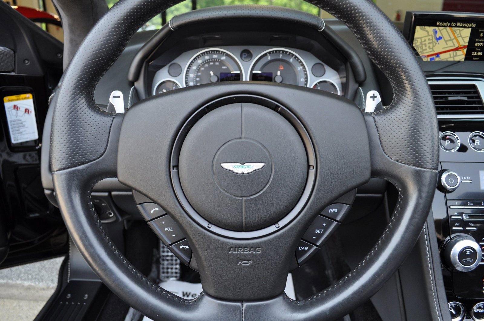 Used 2012 Aston Martin DB9 Volante image 39