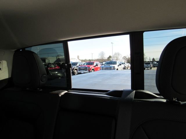 Used 2022 GMC Canyon AT4 image 31