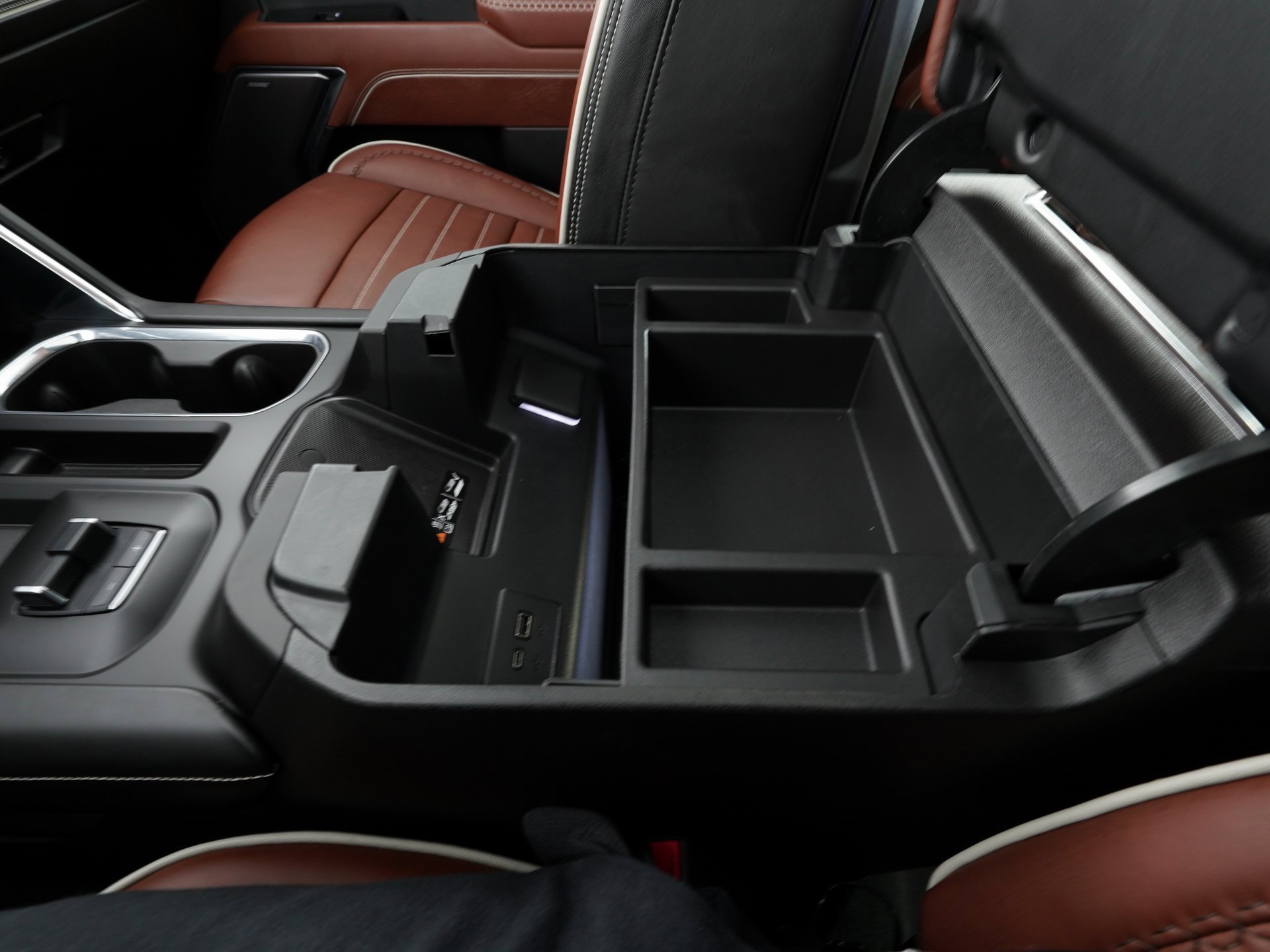 Used 2025 GMC Sierra 3500 Denali Ultimate image 30