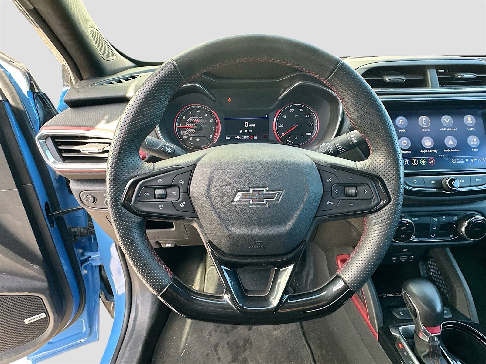 Used 2023 Chevrolet TrailBlazer RS w/ Sun and Liftgate Package image 11