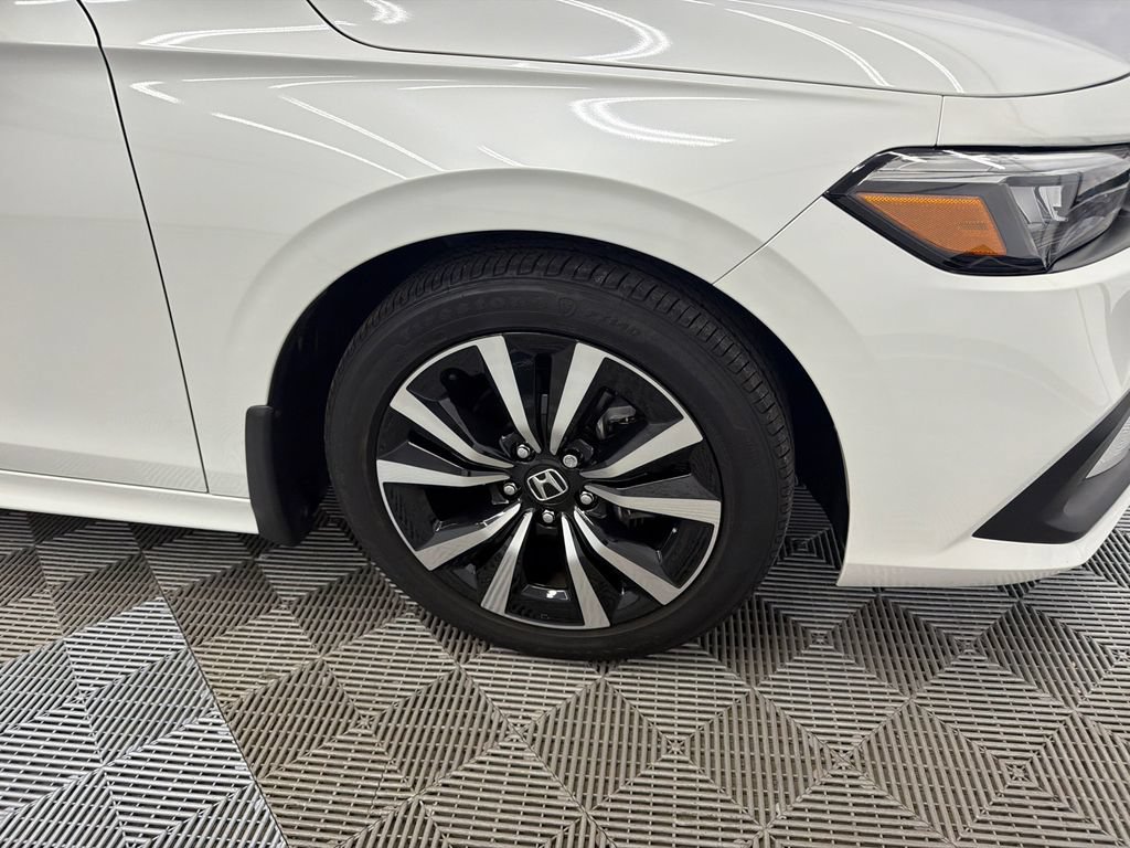 Used 2023 Honda Civic EX image 12