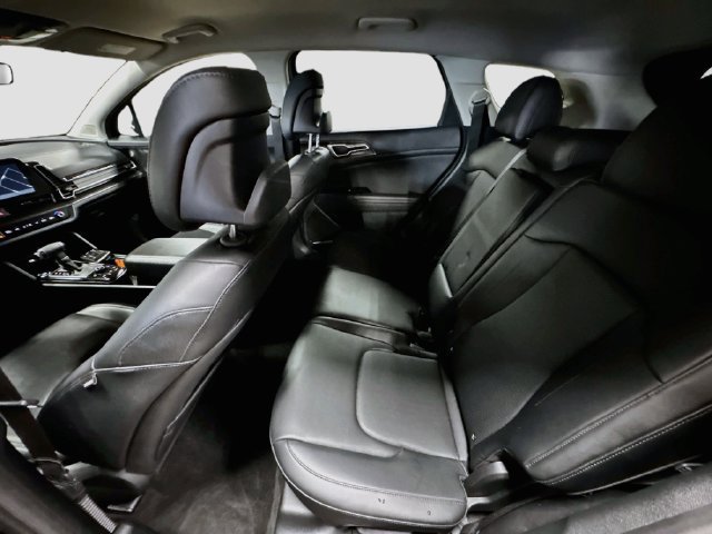 Certified 2024 Kia Sportage EX AWD/4WD image 25