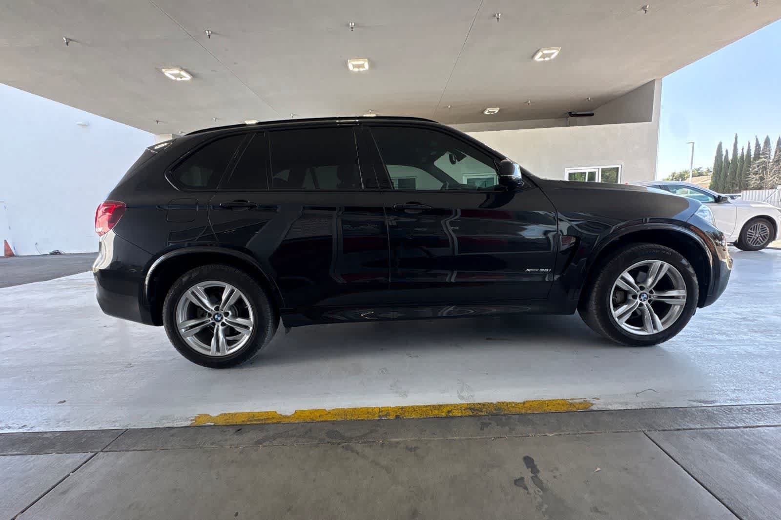 Used 2016 BMW X5 xDrive35i AWD/4WD image 9