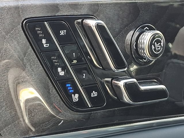 Certified 2025 Cadillac Escalade IQ Sport 2 AWD/4WD image 26