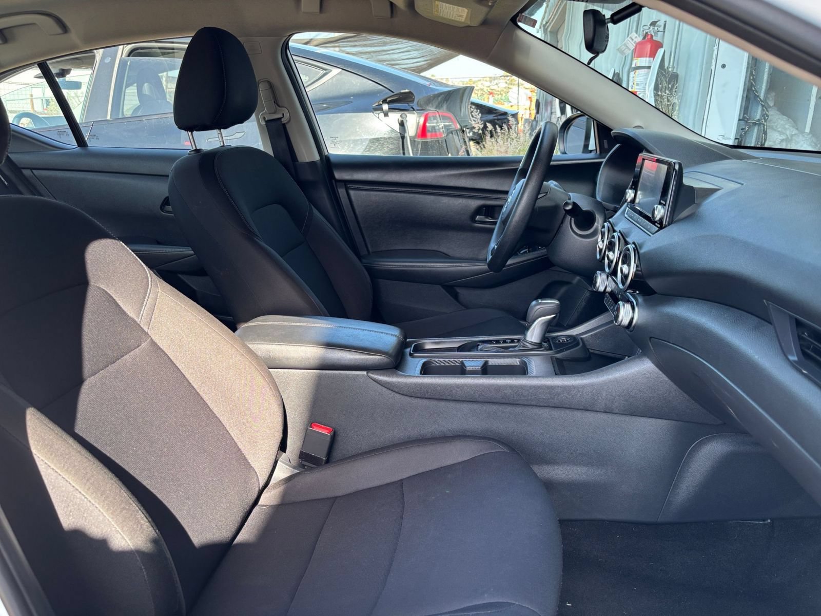 Used 2025 Nissan Sentra S FWD image 33