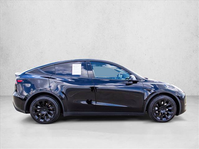 Used 2022 Tesla Model Y Long Range AWD/4WD image 4