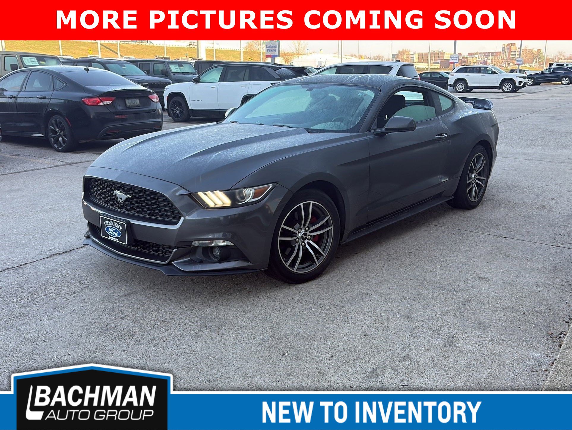 Used 2017 Ford Mustang EcoBoost image 4