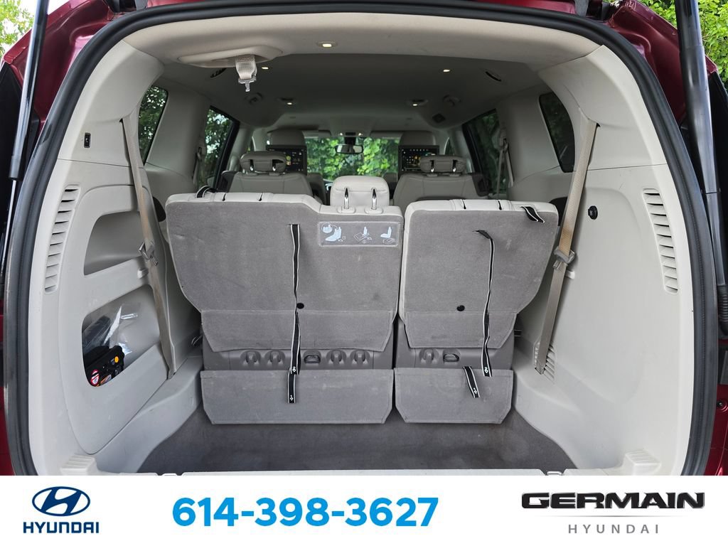 Used 2020 Chrysler Pacifica Touring-L Plus FWD image 21