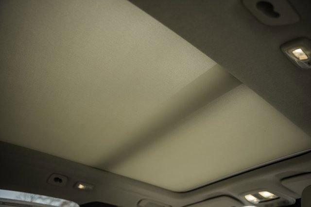 New 2026 Volvo XC40 B5 Ultra w/ Protection Package Premier image 33