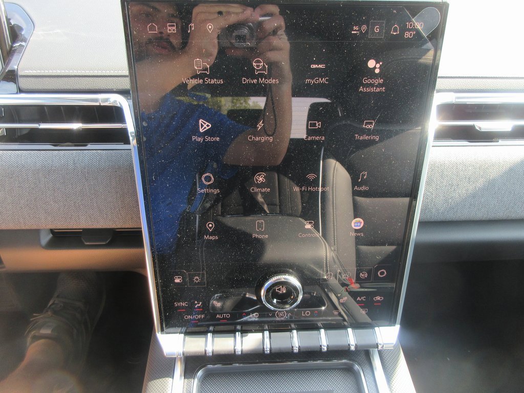 New 2026 GMC Sierra EV Elevation image 15