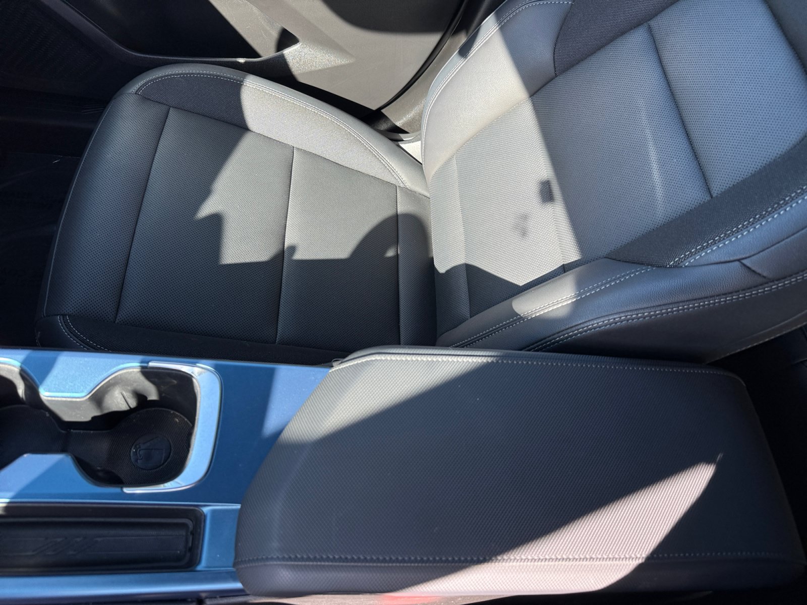 Used 2024 Chevrolet Equinox EV LT FWD image 14