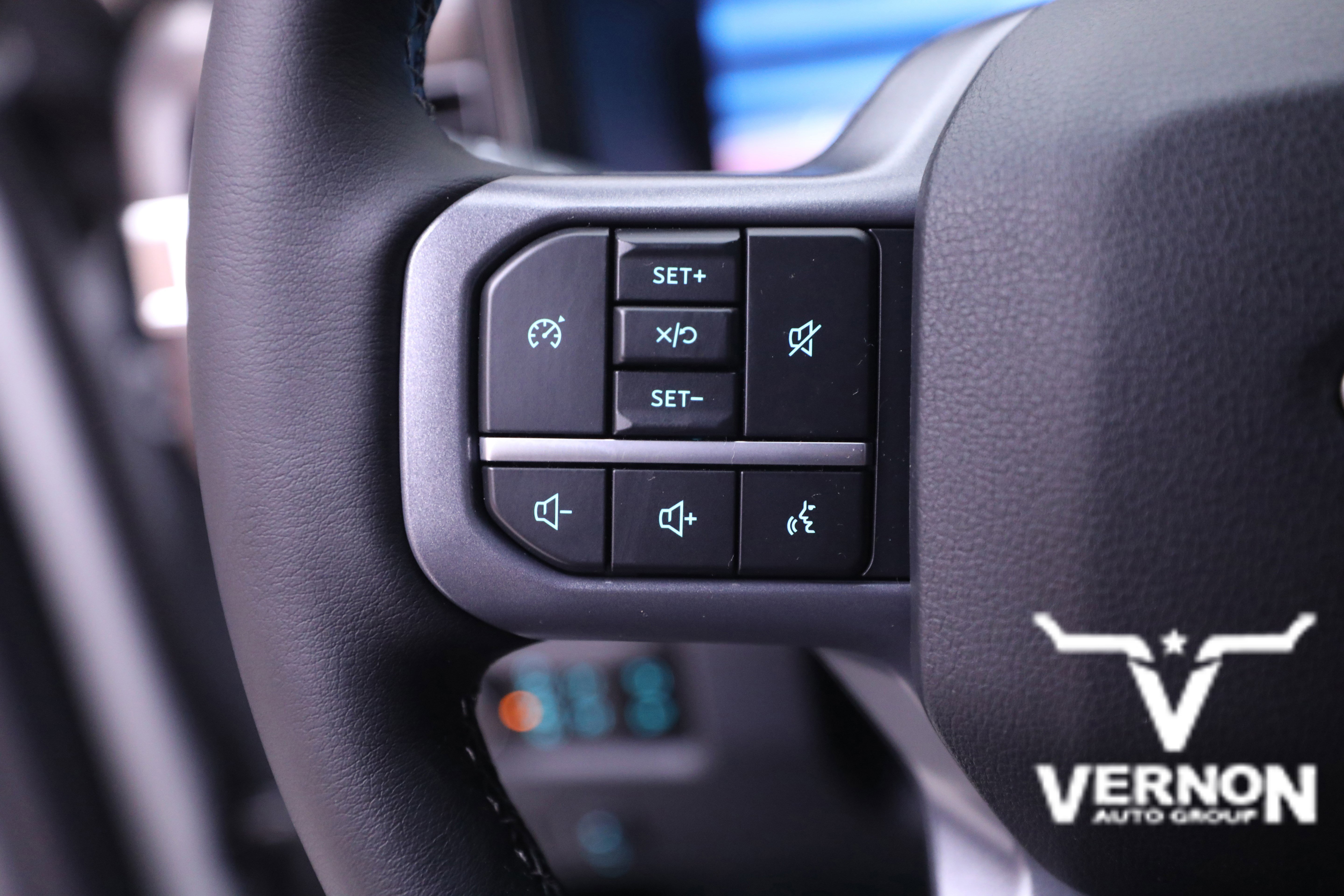 New 2026 Ford F250 Lariat w/ Chrome Package image 32