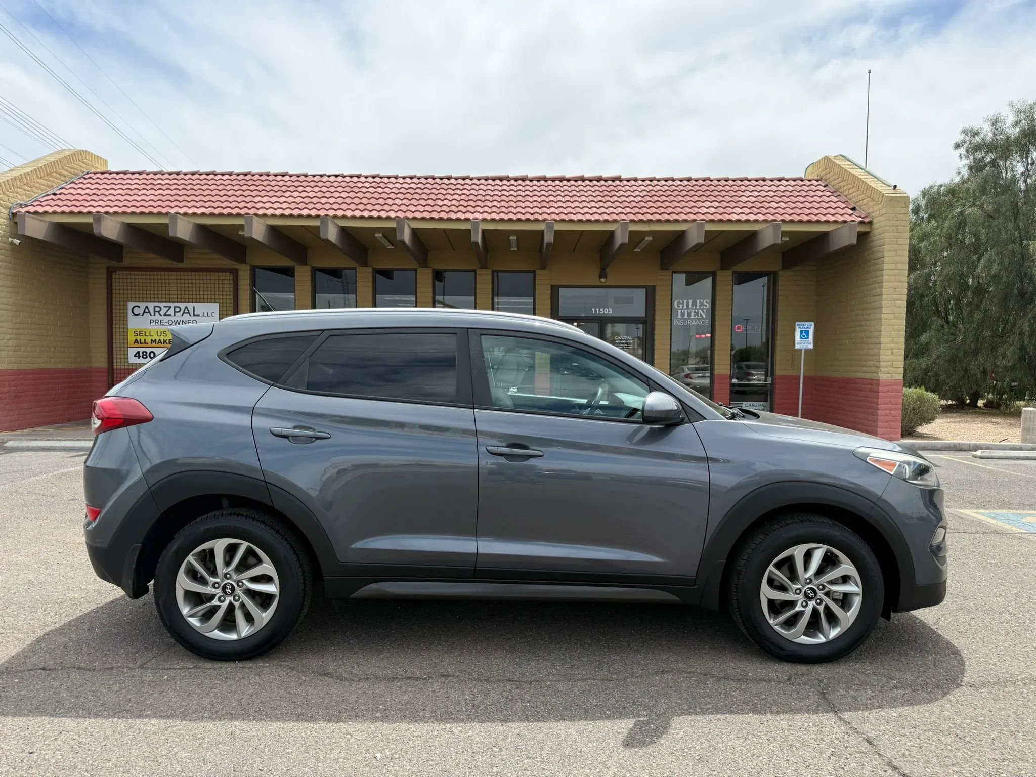 Used 2016 Hyundai Tucson SE w/ Option Group 02 FWD image 12