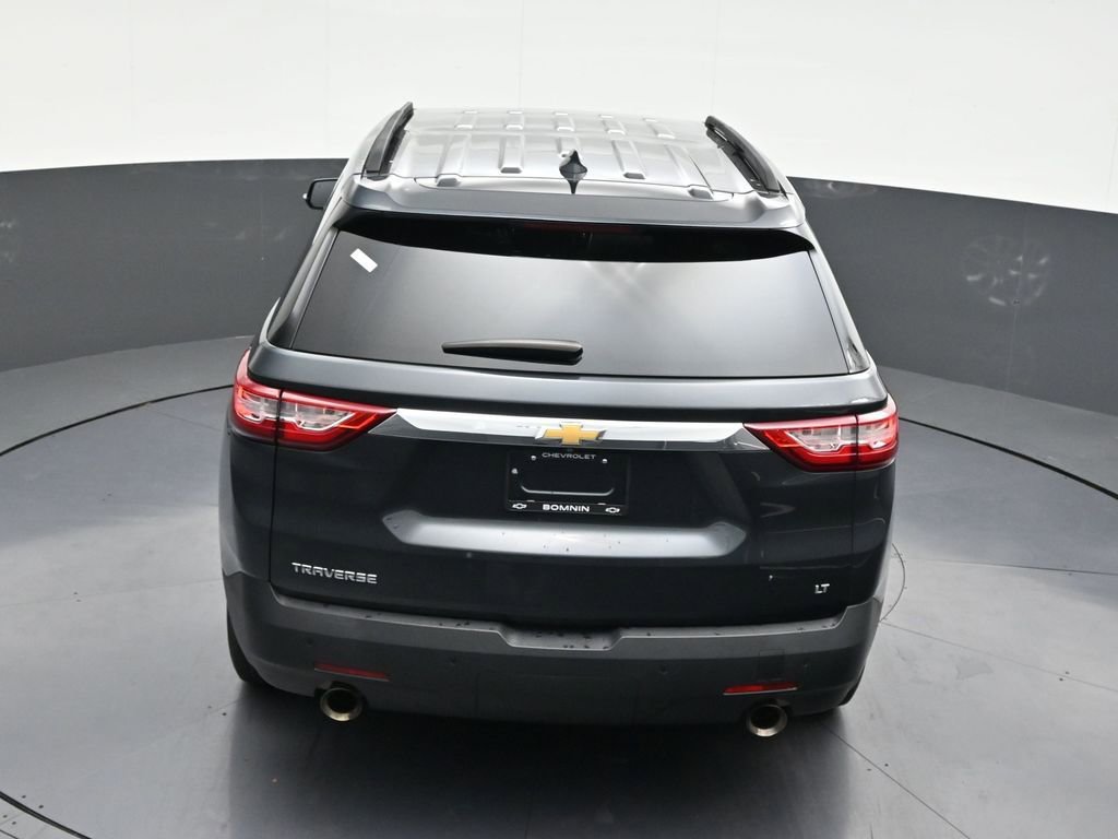 Used 2020 Chevrolet Traverse LT image 19