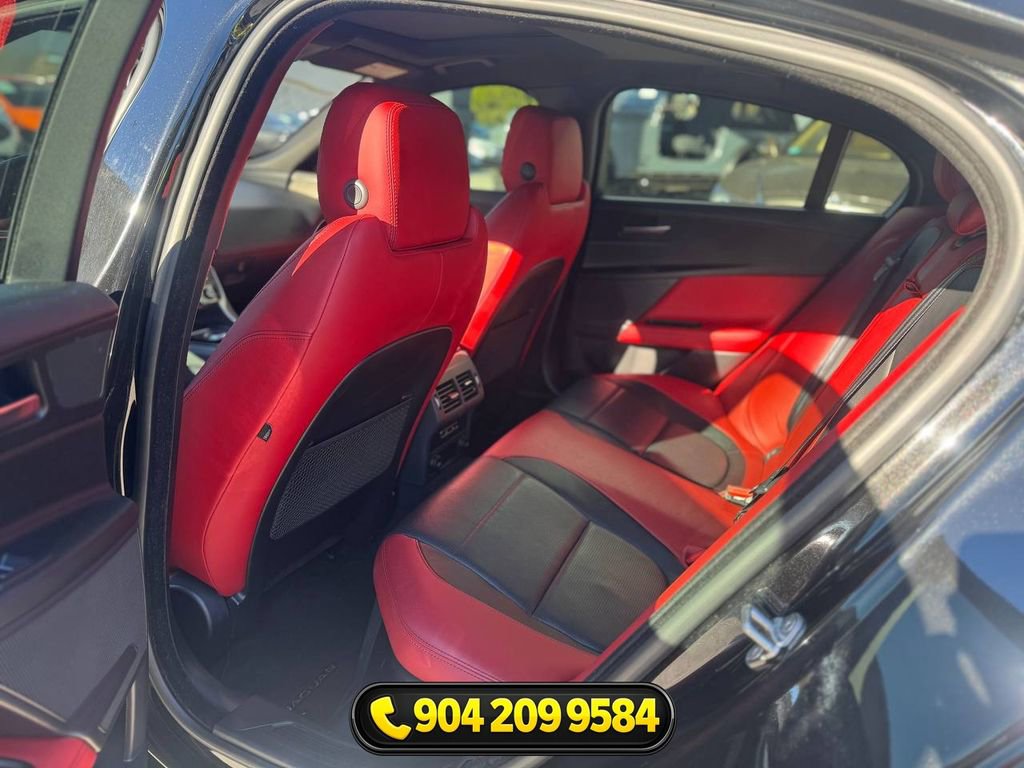 Used 2018 Jaguar XE S image 6