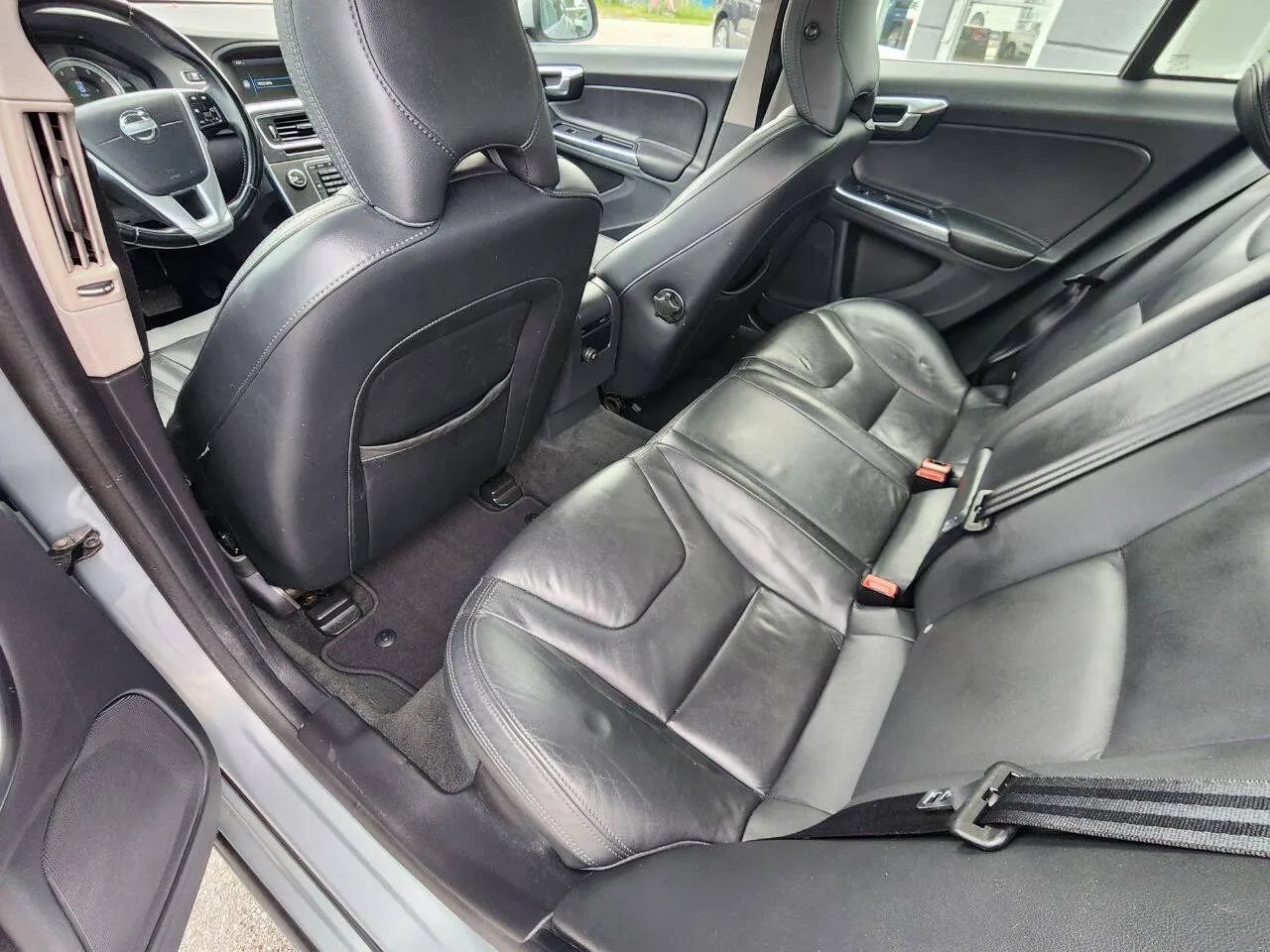 Used 2013 Volvo S60 T5 FWD image 11