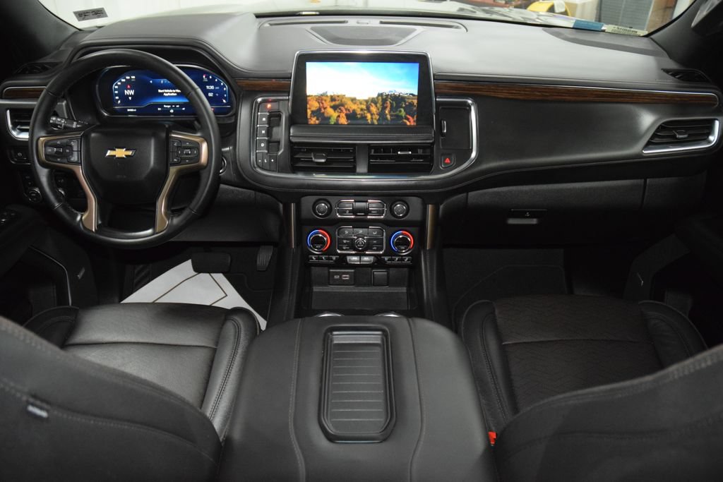 Used 2023 Chevrolet Tahoe High Country AWD/4WD image 31