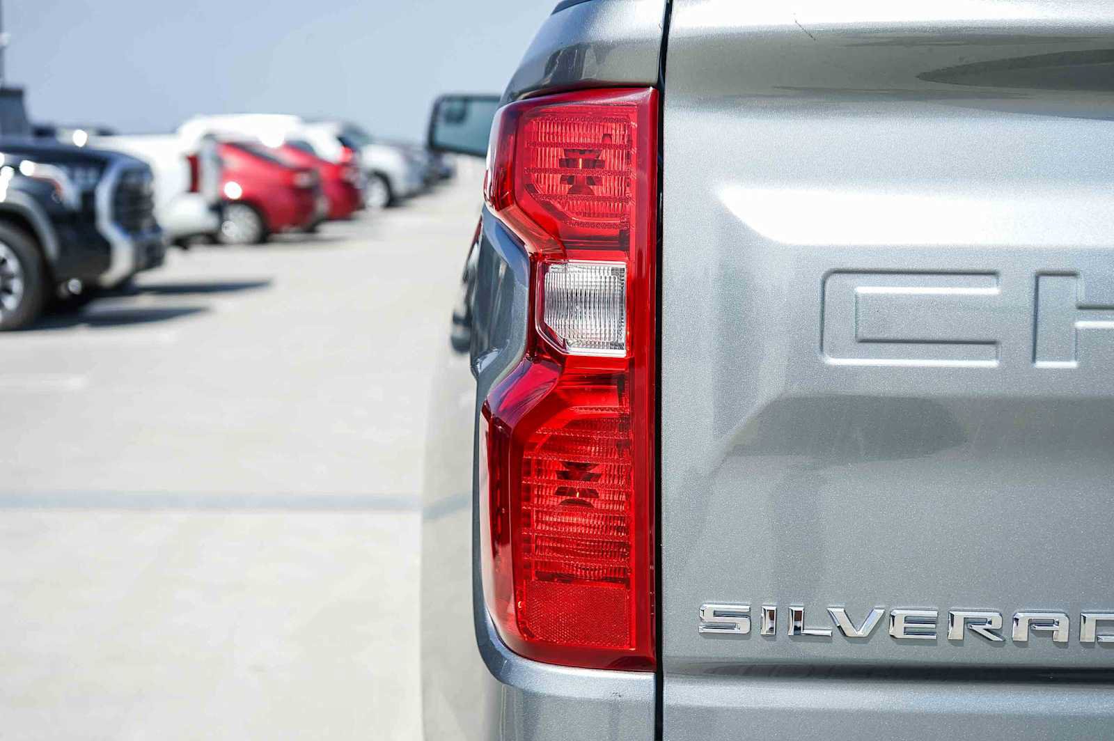 Used 2026 Chevrolet Silverado 1500 LT RWD image 9
