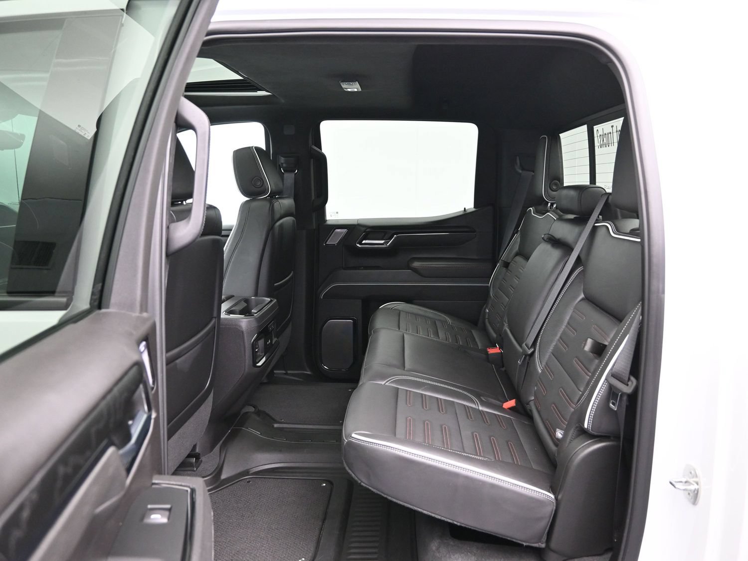 Used 2024 GMC Sierra 1500 AT4X AWD/4WD image 11