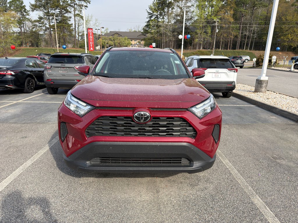 Used 2023 Toyota RAV4 XLE image 5