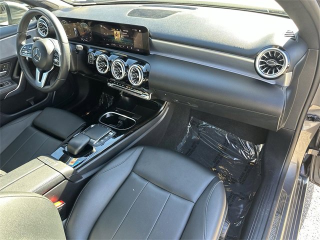 Used 2022 Mercedes-Benz A 220 image 28