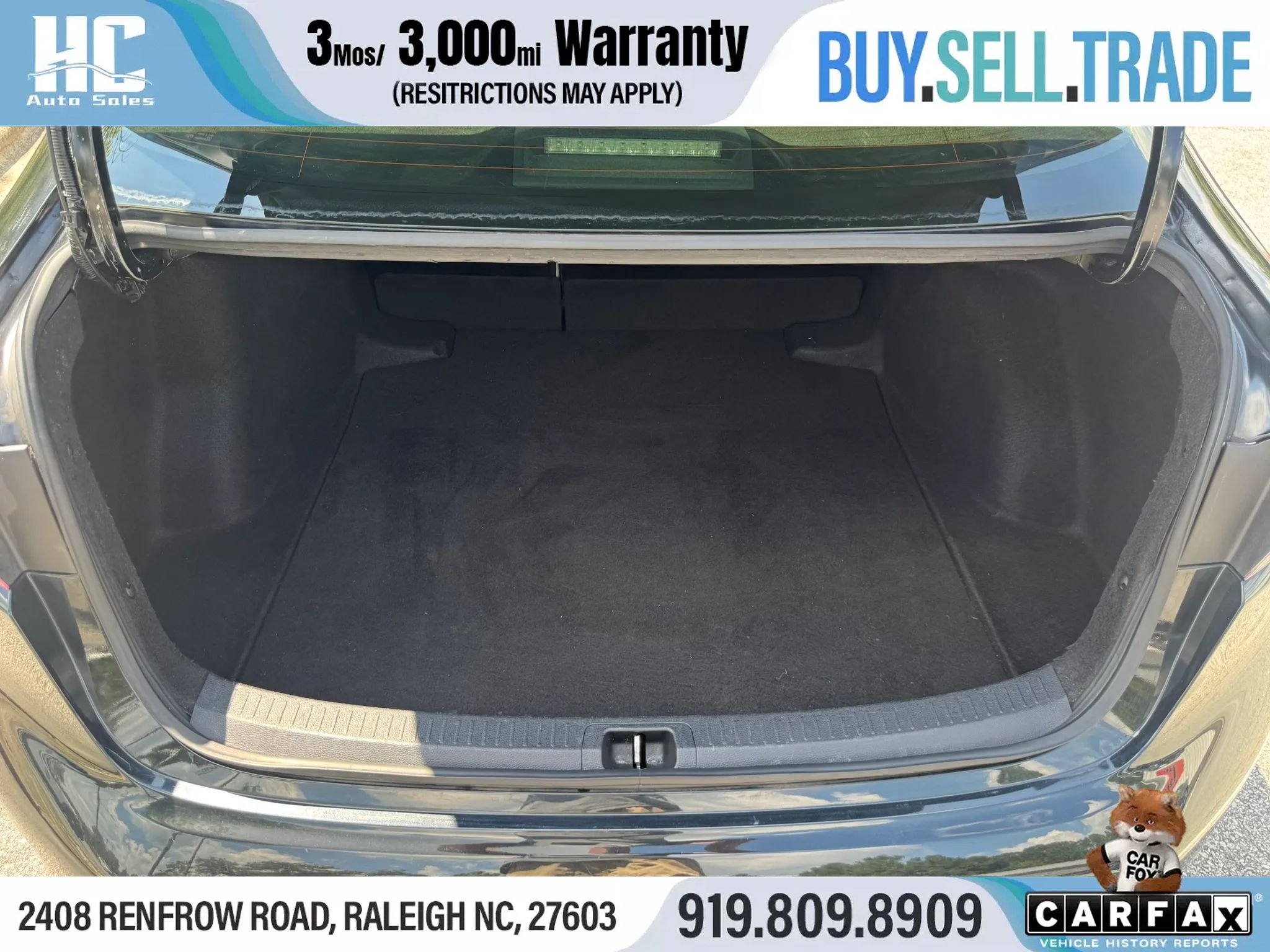 Used 2022 Toyota Corolla LE FWD image 17