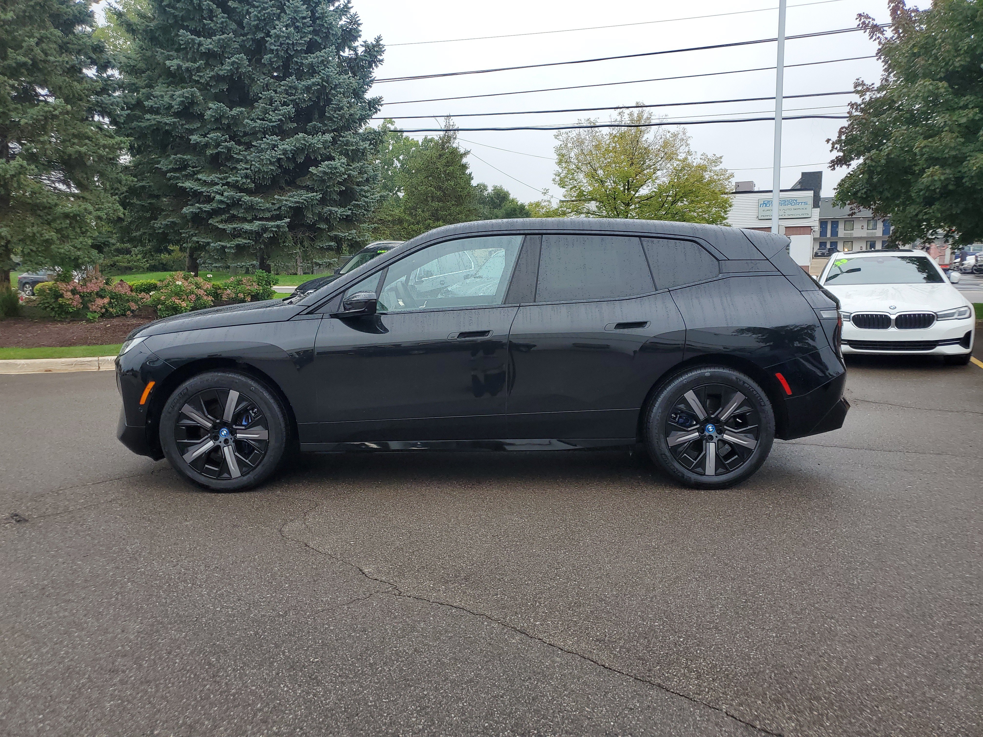 Certified 2024 BMW iX xDrive50 w/ Sport Package AWD/4WD image 2