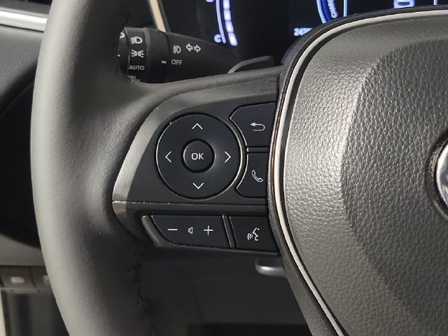 Used 2024 Toyota Corolla Cross AWD Hybrid image 24