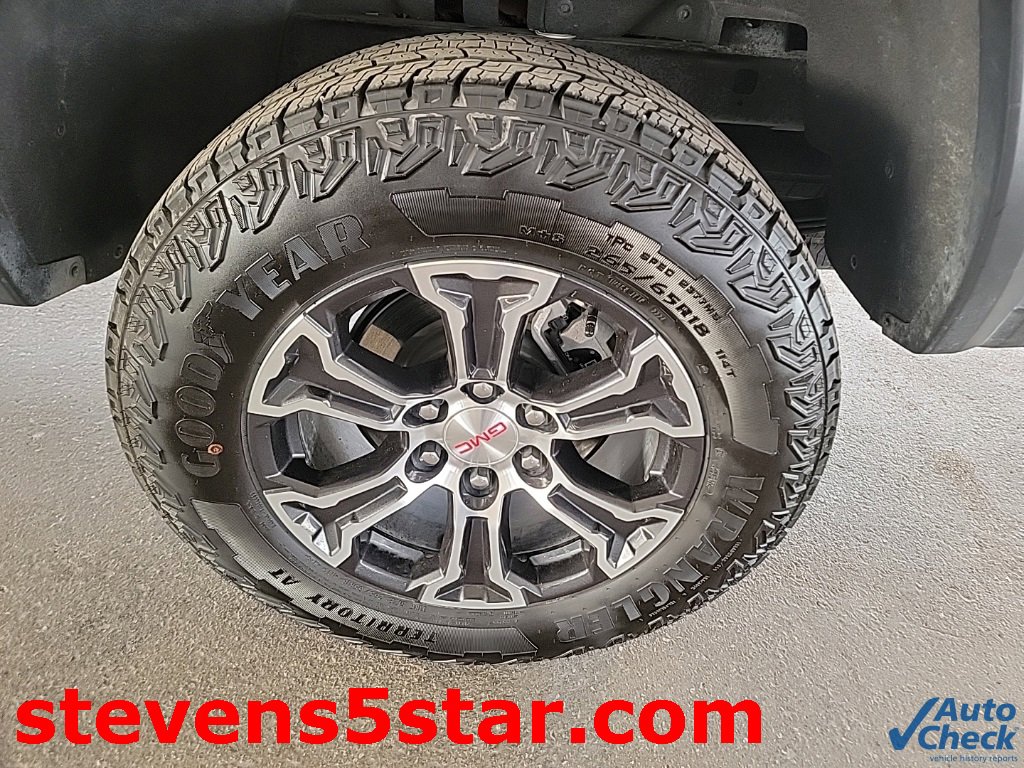 Used 2024 GMC Canyon AT4 w/ AT4 Premium Package image 11