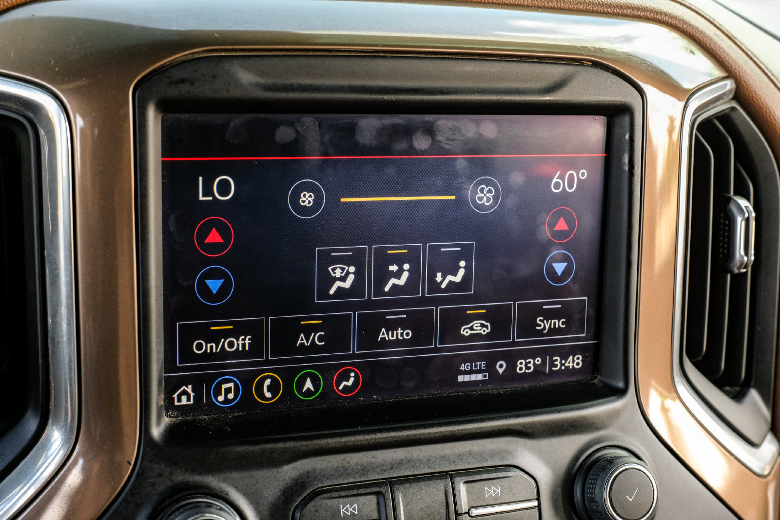 Used 2023 Chevrolet Silverado 2500 High Country w/ Technology Package AWD/4WD image 35