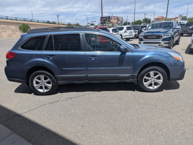 Used 2013 Subaru Outback 2.5i Limited AWD/4WD image 6