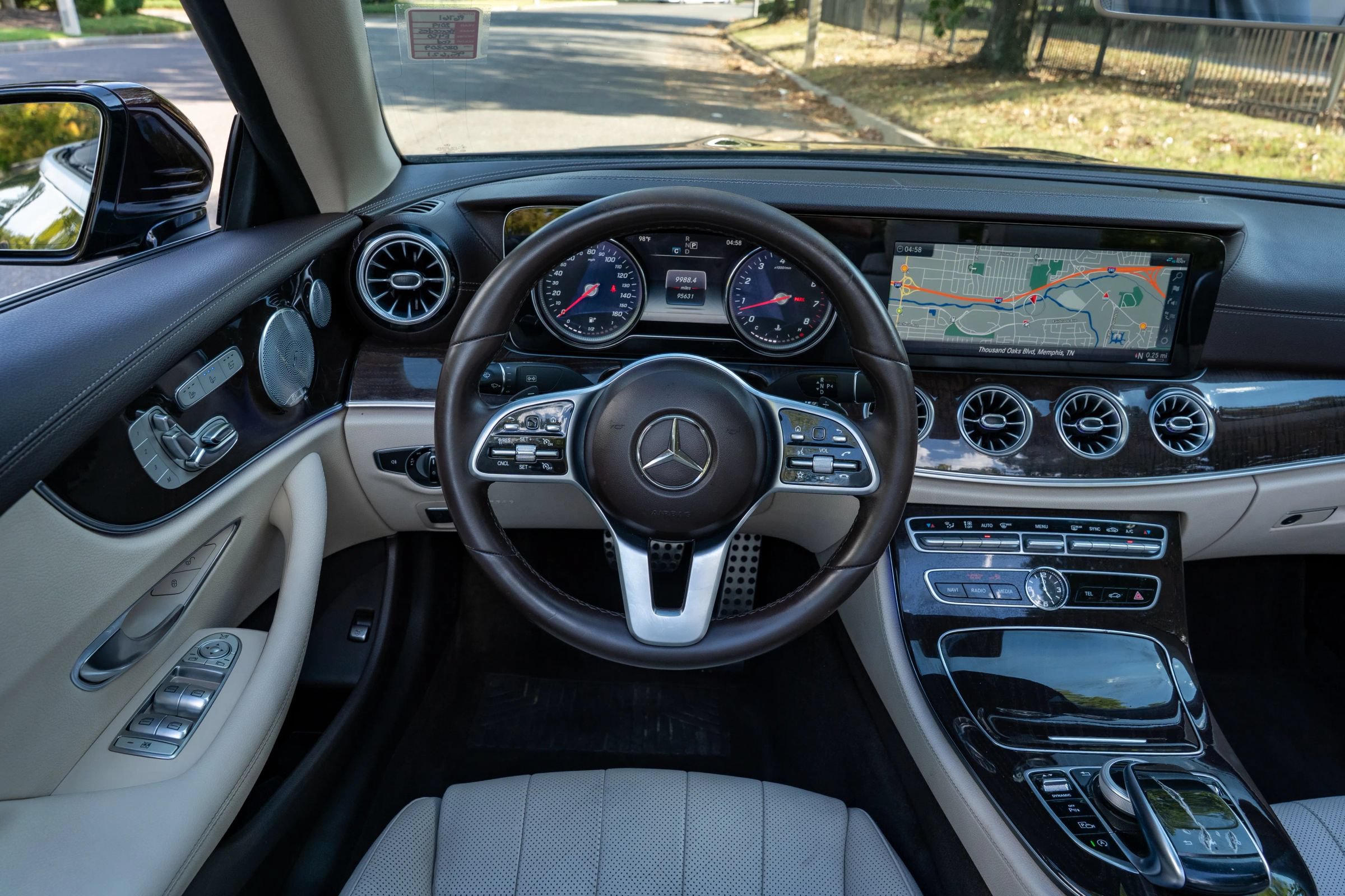 Used 2019 Mercedes-Benz E 450 Cabriolet image 15