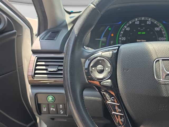 Used 2017 Honda Accord Touring image 20