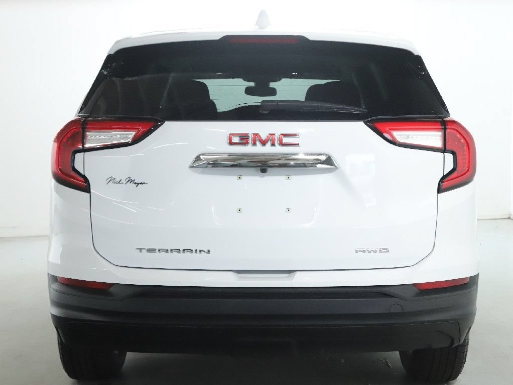 Used 2024 GMC Terrain SLE AWD/4WD image 42
