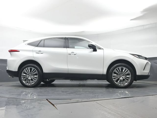 Certified 2023 Toyota Venza Limited AWD/4WD image 38