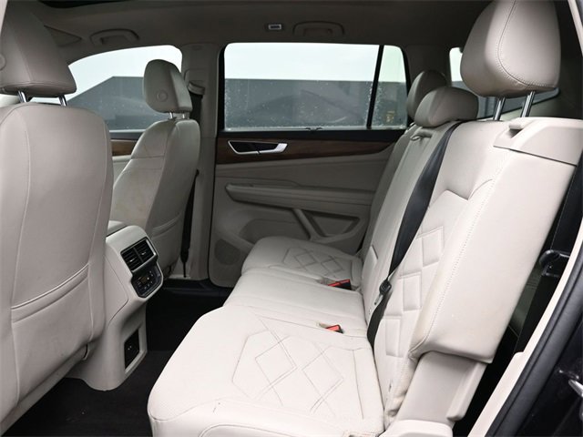 Used 2024 Volkswagen Atlas SE image 15