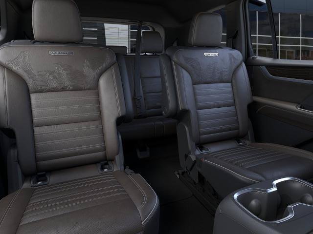 New 2027 GMC Acadia Denali Ultimate AWD/4WD image 17