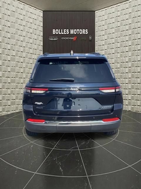 Certified 2023 Jeep Grand Cherokee Limited AWD/4WD image 6