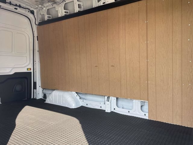 Certified 2026 Ford Transit 250 148 High Roof RWD image 18