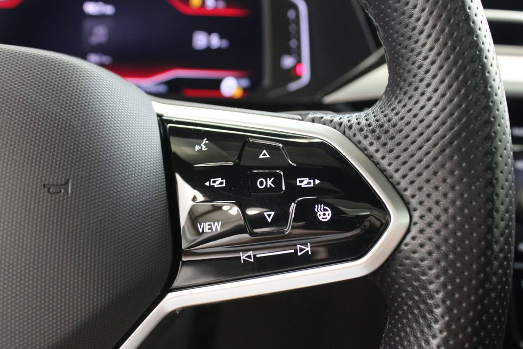 Certified 2023 Volkswagen Arteon SEL image 27