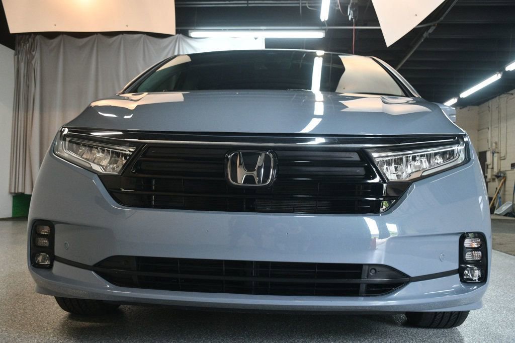 Used 2024 Honda Odyssey Elite image 13