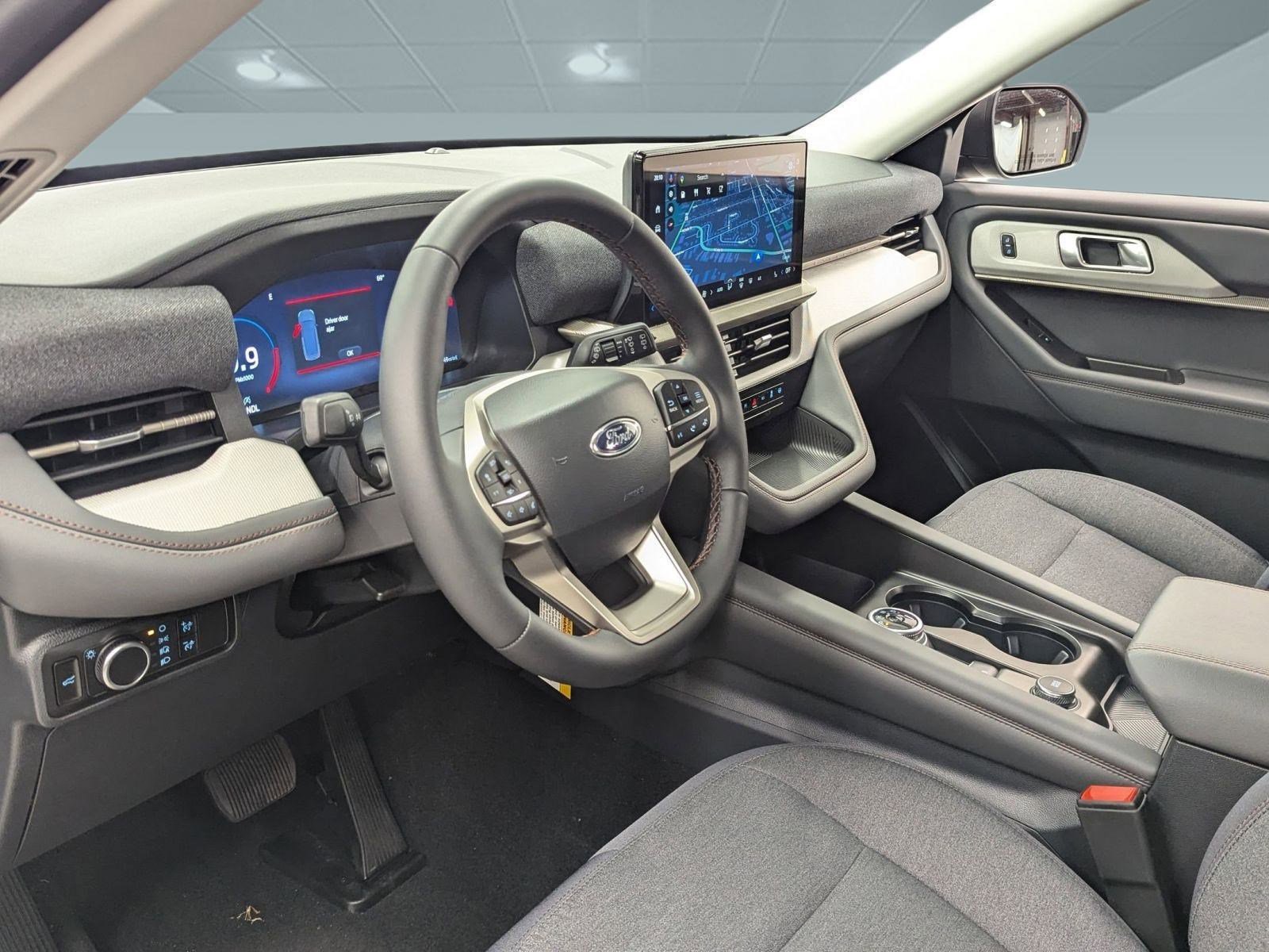 New 2026 Ford Explorer Active image 3