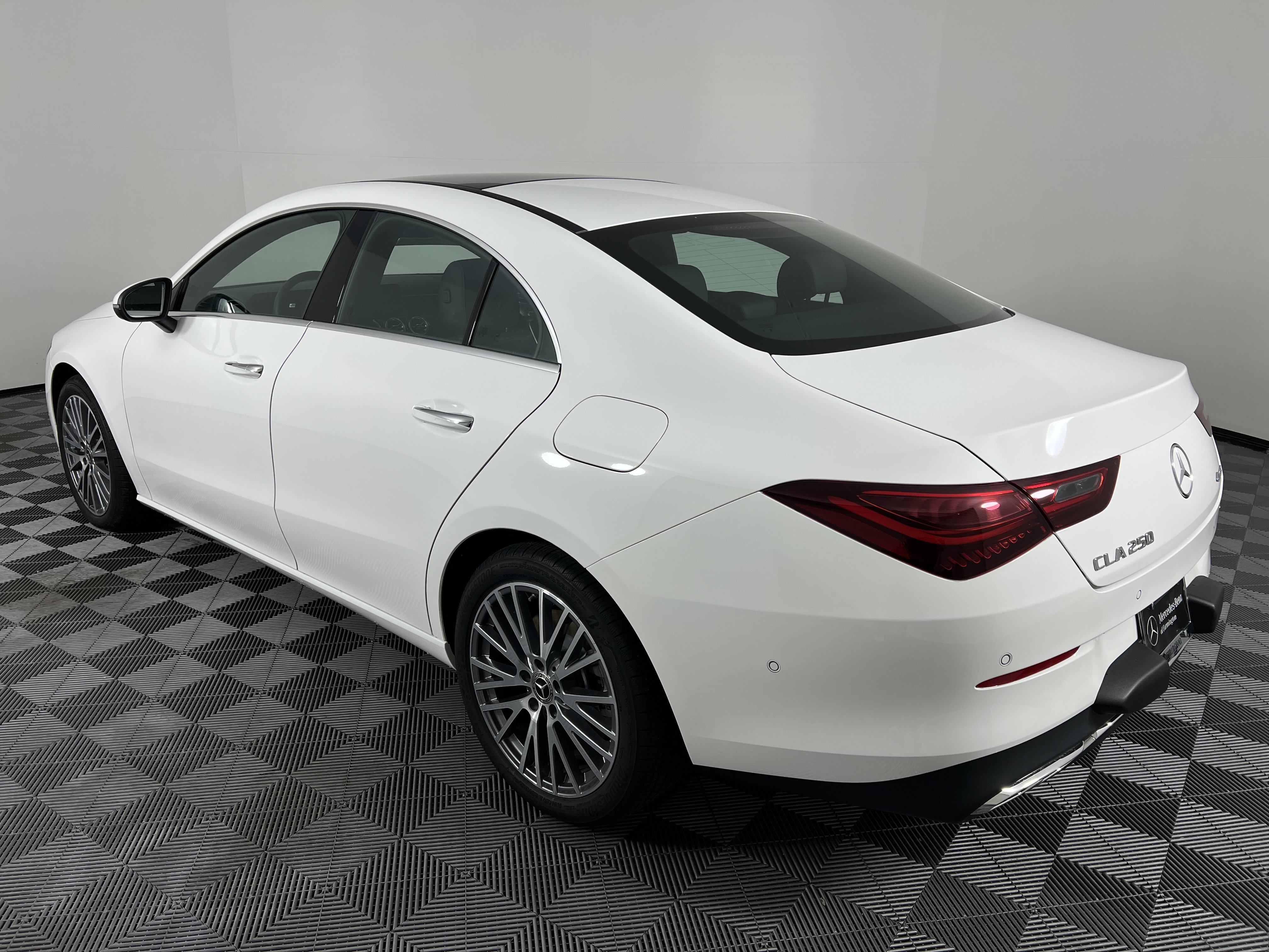 Used 2026 Mercedes-Benz CLA 250 4MATIC image 9