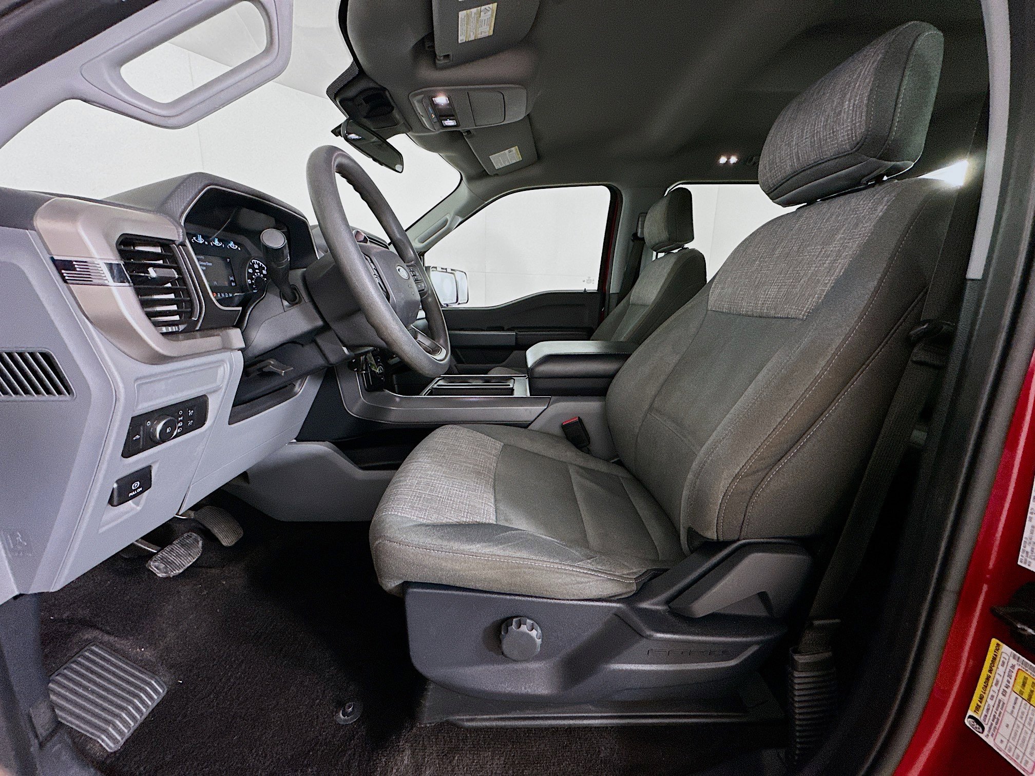 Used 2021 Ford F150 XLT image 13